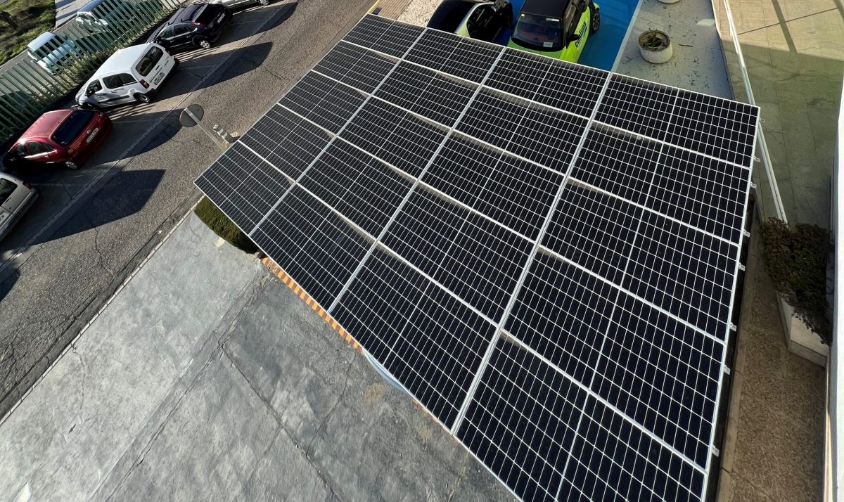 Apostamos por la sostenibilidad: Placas solares en Conlima - Conlima