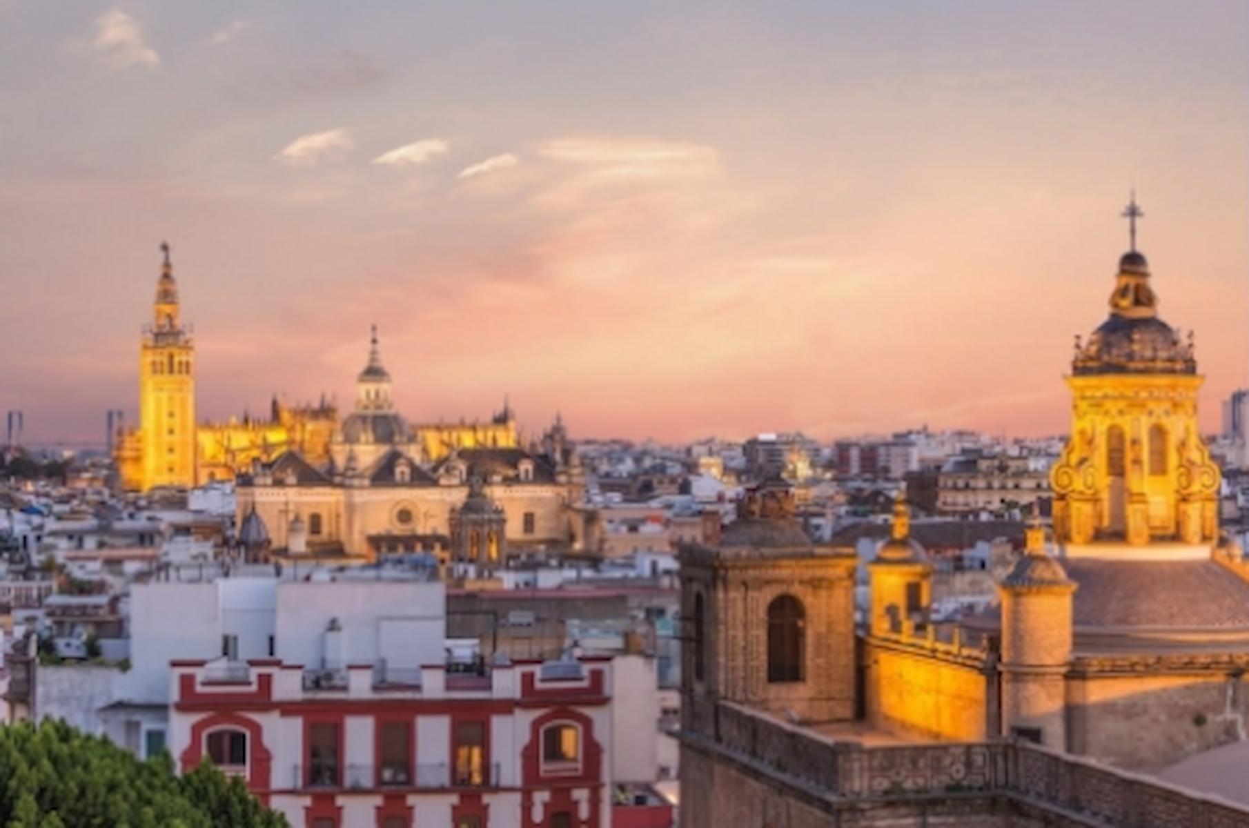 Mantenimiento de alcantarillado en edificios públicos en Sevilla: un problema, una solución y el trabajo de Conlima - Conlima