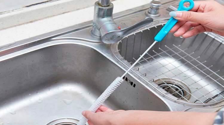 La limpieza de tuberías es uno de los servicios que más consultas genera - Conlima