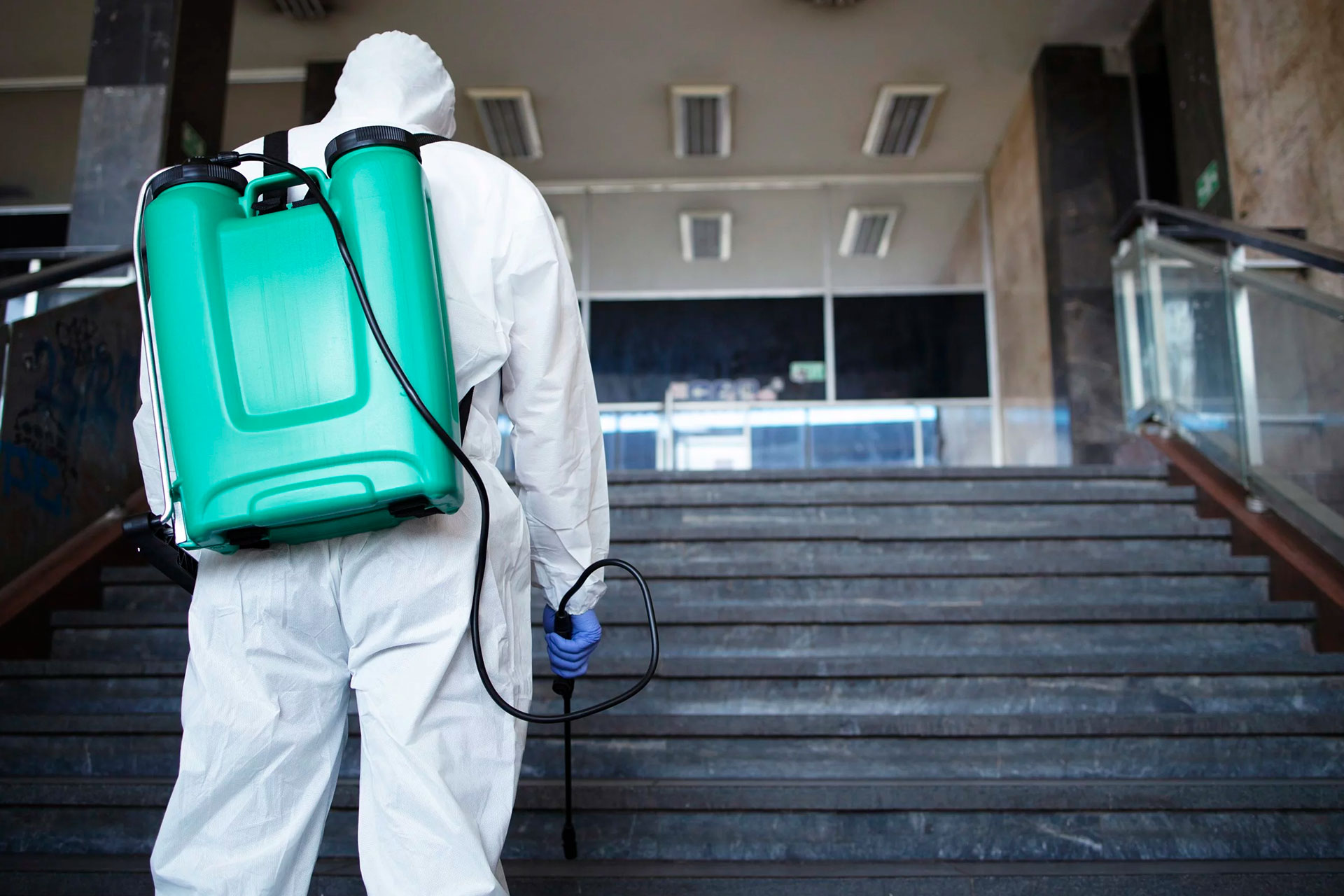 desinfeccion virus corredor publico